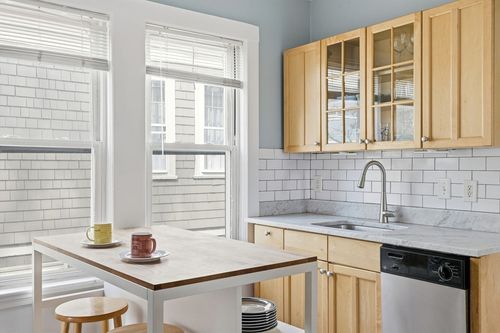 apt-3-85 Jamaica St, Boston, MA, 02130-3896 | Card Image