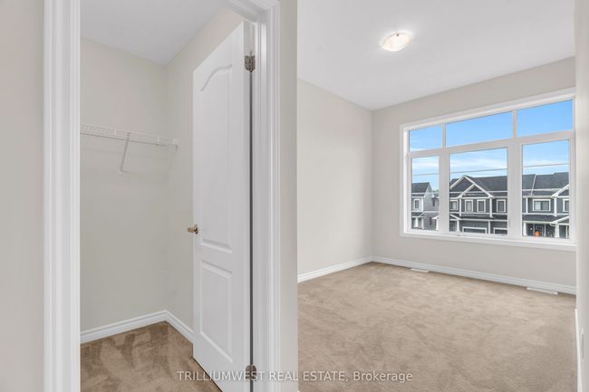 377 Dolman St, House attached with 3 bedrooms, 3 bathrooms and 2 parking in Breslau ON | Image 20