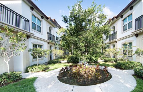 14388-14388 Emerald Place Way, Delray Beach, FL, 33484-4400 | Card Image