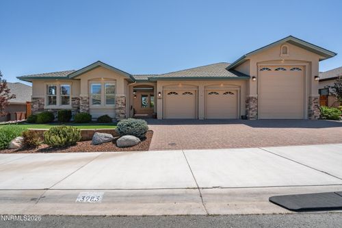 3983 Siena Dr, Carson City, NV, 89703-5325 | Card Image
