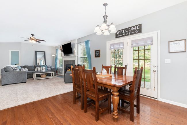 404 Bower Ln, House other with 5 bedrooms, 3 bathrooms and null parking in Oswego IL | Image 15