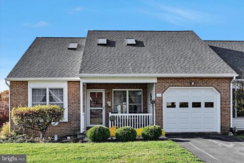 53 Knollwood Rd, MILLERSVILLE, PA, 17551-9538 | Card Image