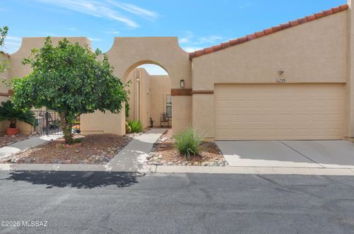 709 W Sunlight Ln, Tucson, AZ, 85704-5453 | Card Image