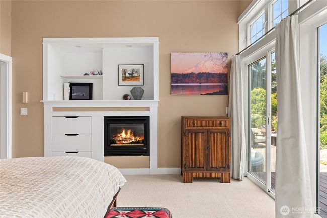 9811 Glacis Dr Ne, House other with 2 bedrooms, 3 bathrooms and 2 parking in Olympia WA | Image 12