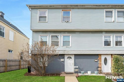 13 Allen St, Passaic, NJ, 07055-6921 | Card Image