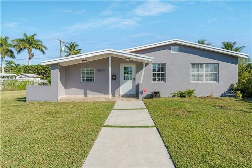 10241 Dominican Dr, Cutler Bay, FL, 33189-1627 | Card Image