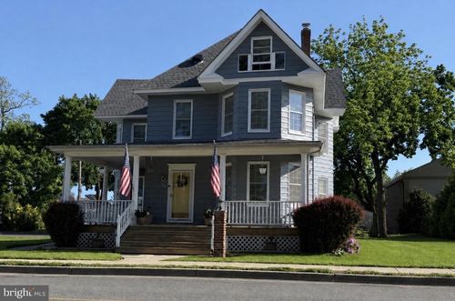 54 W Main St, Wrightstown, NJ, 08562-2315 | Card Image