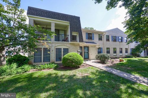 71 Valleybrook Dr, LANCASTER, PA, 17601-4612 | Card Image