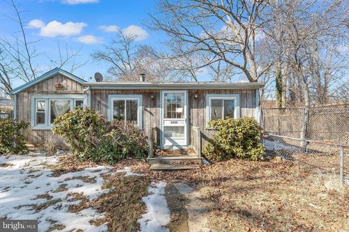 2535 Tremont Ave, EGG HARBOR TOWNSHIP, NJ, 08234-5564 | Card Image