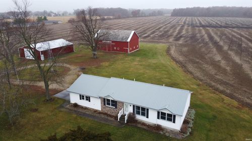 570 Winchester Rd, Geneva, IN, 46740-9664 | Card Image