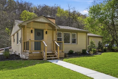 1165 Gypsy Glen Rd, Brighton Twp, PA, 15009-9011 | Card Image