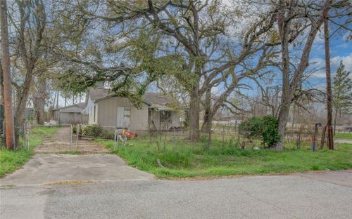 5305 Kashmere St, Houston, TX, 77026-2361 | Card Image