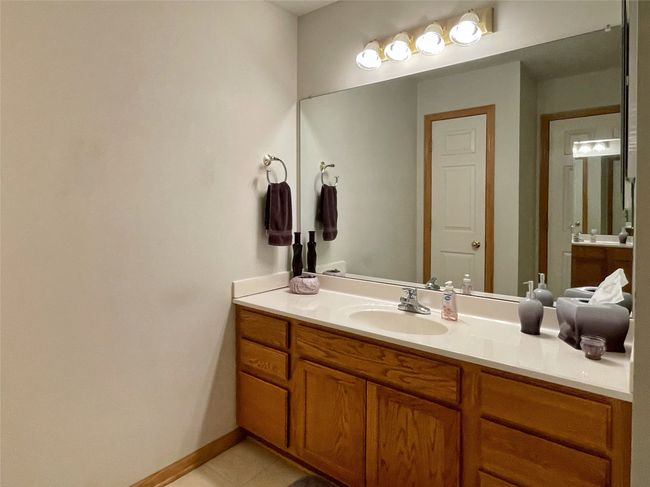UNIT-1 - 5480 Longview Ct, Condo with 3 bedrooms, 3 bathrooms and null parking in Johnston IA | Image 15