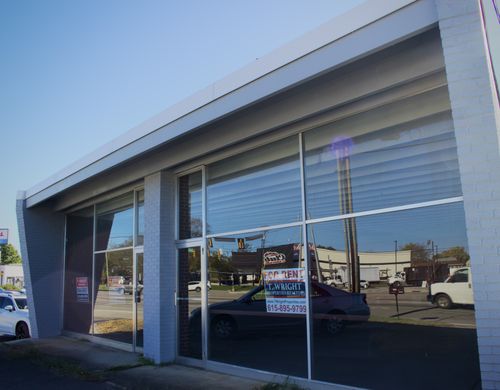 518 Hillsboro Blvd, Manchester, TN, 37355-1767 | Card Image