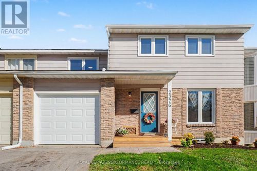 2376 Rondel St, Gloucester, ON, K1B4M2 | Card Image