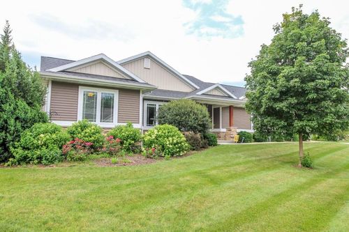 601 Wheatland Drive, CAMBRIDGE, WI, 53523 | Card Image