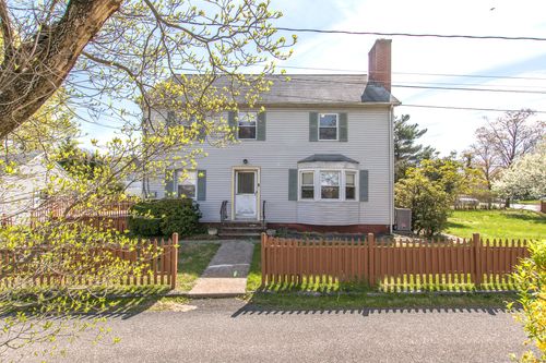 2715 Post Rd, Darien, CT, 06820-5019 | Card Image