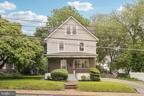 213 Burmont Rd, DREXEL HILL, PA, 19026-2115 | Card Image