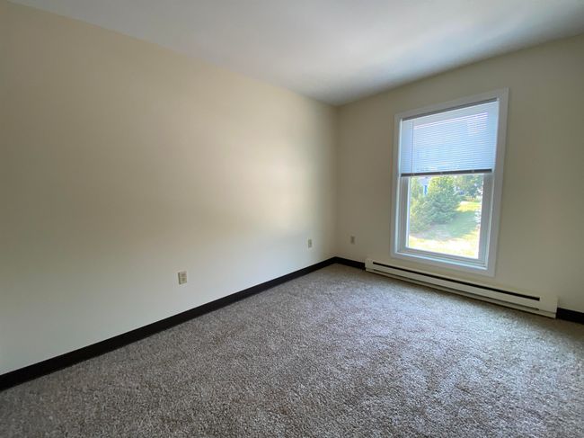 APT-303 - 173 Eastern Ave, Condo with 2 bedrooms, 1 bathrooms and null parking in Manchester NH | Image 25