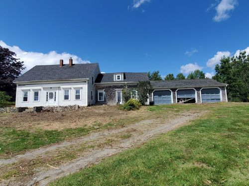 343 W Main Street, Searsport, ME, 04974 | Card Image