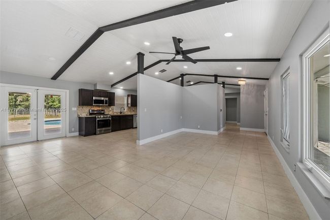 15696 Ferris Pl, House other with 5 bedrooms, 3 bathrooms and null parking in LOXAHATCHEE FL | Image 7