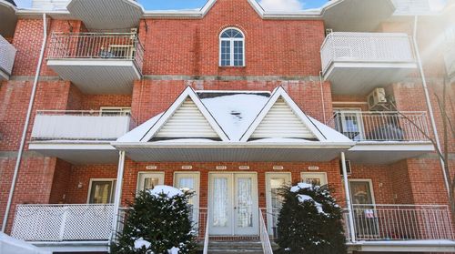 16074 Rue Forsyth, Montréal, QC, H1A5S3 | Card Image