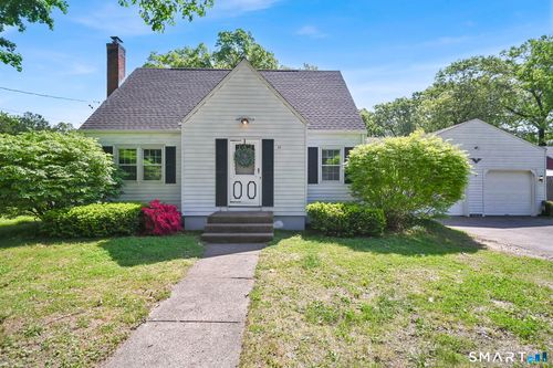 10 Pine Dr, Windsor Locks, CT, 06096-1635 | Card Image