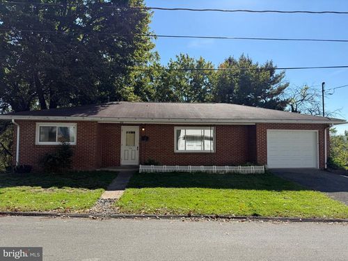 174 Spring St, FROSTBURG, MD, 21532-2224 | Card Image