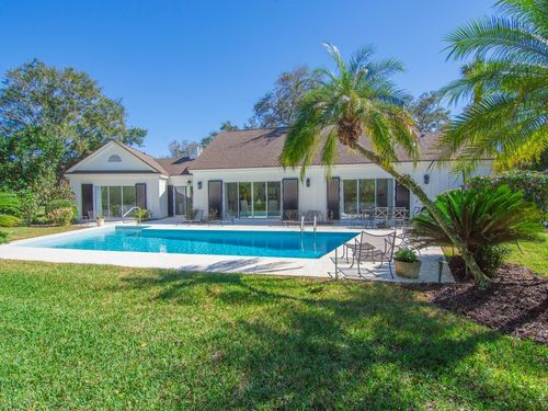 100 River Oak Ln, Vero Beach, FL, 32963-3813 | Card Image
