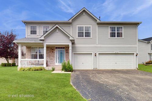 315 Hubbard Cir, Plano, IL, 60545-1974 | Card Image