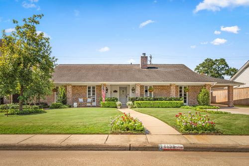 6135 Inwood Dr, Houston, TX, 77057-3530 | Card Image