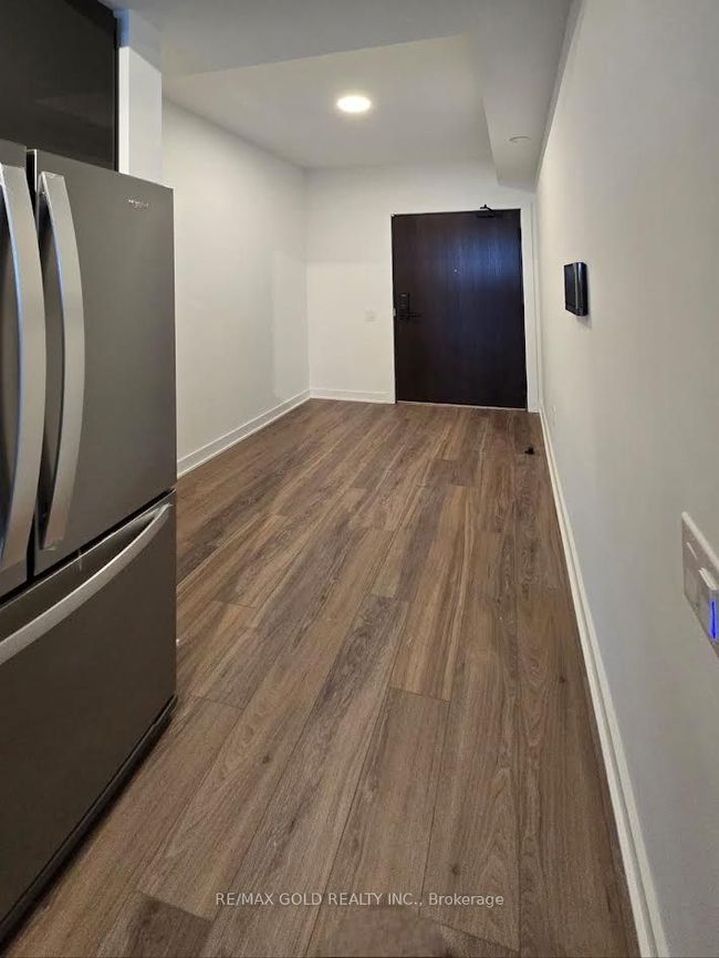 901 - 2782 Barton St E, Condo with 1 bedrooms, 1 bathrooms and null parking in Hamilton ON | Image 6