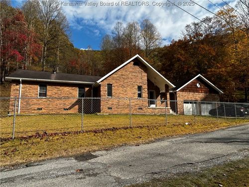 133 Celestial Way, Logan, WV, 25601-1785 | Card Image