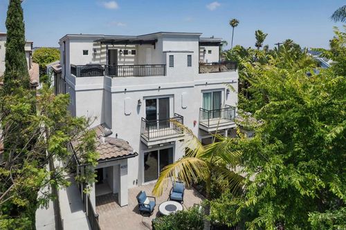 4057 Lamont St, San Diego, CA, 92109-6226 | Card Image