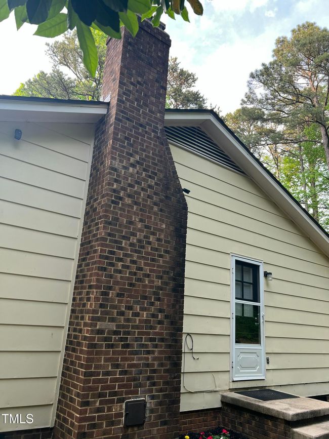 Right Side | Image 5