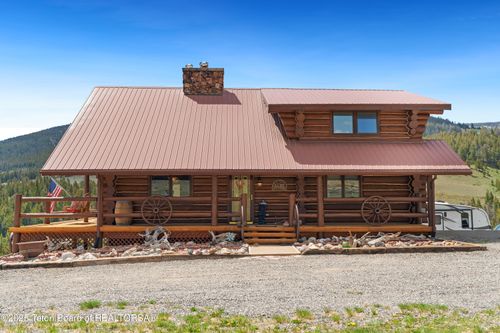 196 Soda Springs Dr, Dubois, WY, 82513 | Card Image