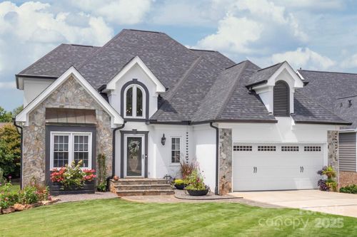421 Cranborne Chase, Fort Mill, SC, 29708-7909 | Card Image