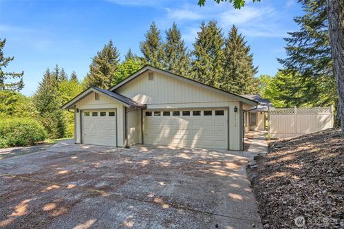 2896 Fortner Drive Sw, Tumwater, WA, 98512 | Card Image