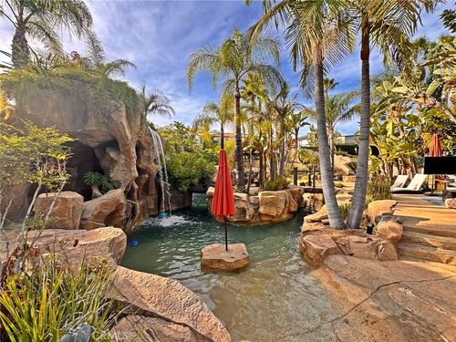 3188 Brunstane Cir, Corona, CA, 92882-7580 | Card Image