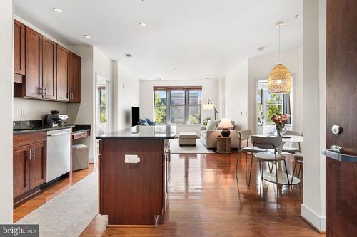 318-1800 Wilson Blvd, ARLINGTON, VA, 22201-6605 | Card Image