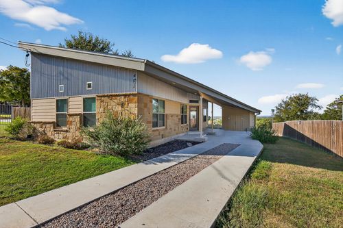 4305 Oak Park Dr, Cottonwood Shores, TX, 78657-9320 | Card Image