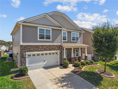 1086 Salters St, Burlington, NC, 27215-7419 | Card Image