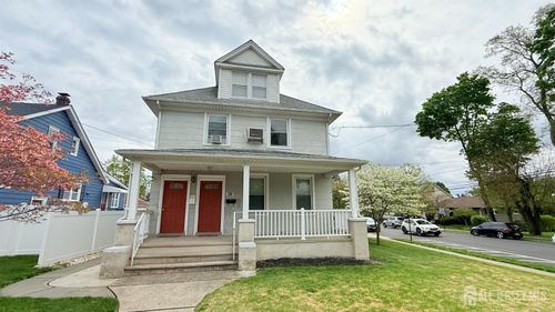 104 Thompson St, Raritan, NJ, 08869-1501 | Card Image