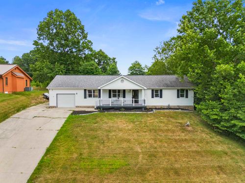 2013 Harris Way, Russell, KY, 41169-1761 | Card Image