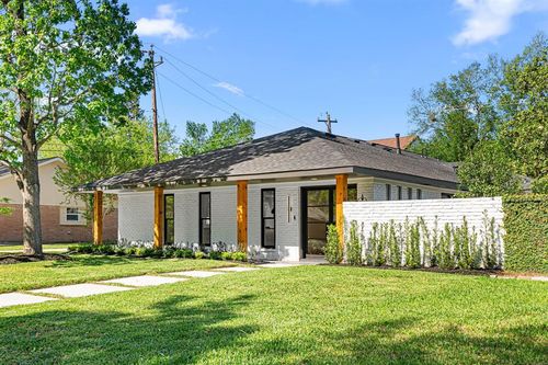 2506 Briarbrook Dr, Houston, TX, 77042-3126 | Card Image