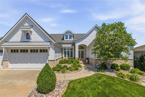 3300 W 156th St, Overland Park, KS, 66224-3200 | Card Image