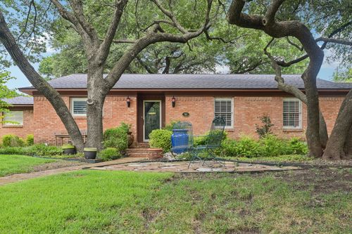 702 Thompson Dr, Richardson, TX, 75080-5024 | Card Image