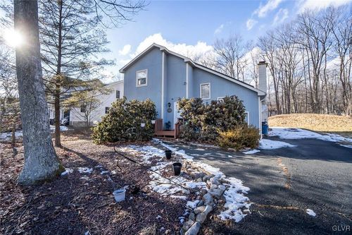 2144 Onondaga Way, Tobyhanna, PA, 18466-7872 | Card Image