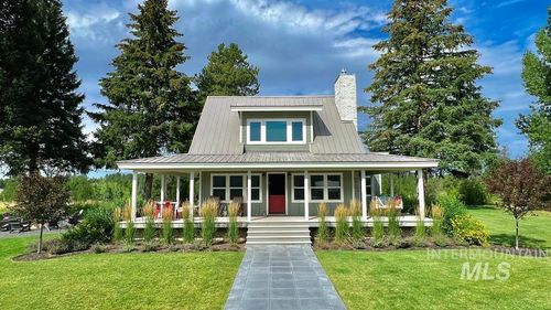 239 Ashton Ln, Mccall, ID, 83638-5330 | Card Image