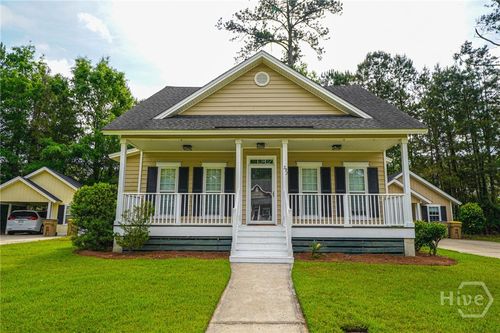 292 Vining Way, Richmond Hill, GA, 31324-9409 | Card Image